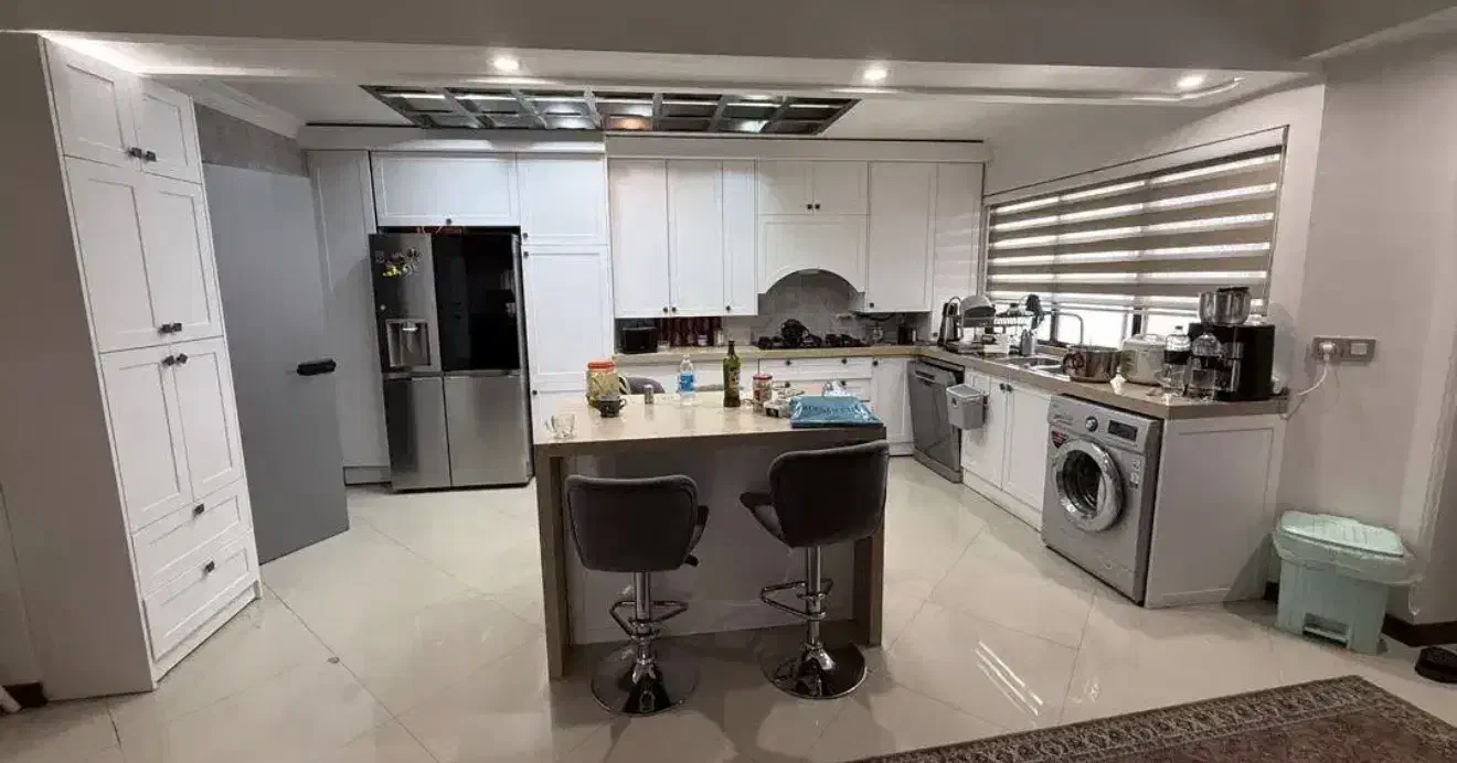 130متری شیک در برج باغ ازگل/گلزار/مشاعاتی جذاب