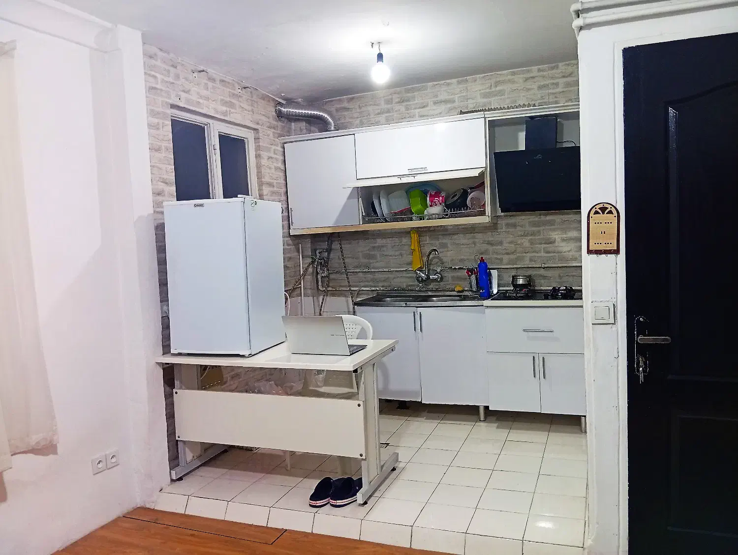 واحد ۳۰ متری نورگیر