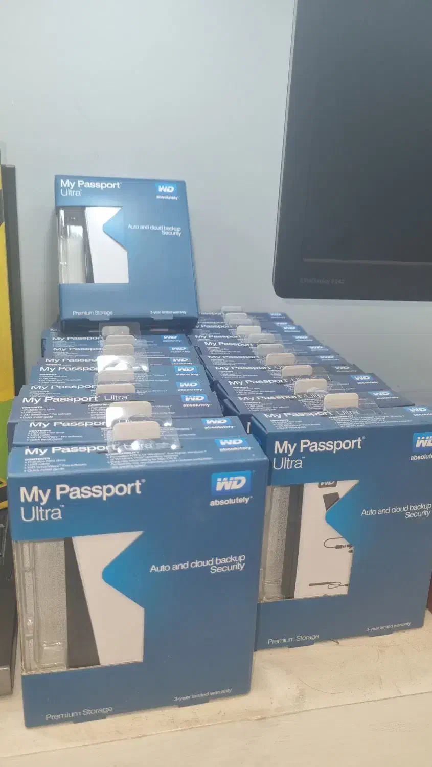 مرجع هارد اکسترنال ۳۲۰ و ۵۰۰ و ۱ ترا لپتاپ خدادادی|قطعات و لوازم جانبی رایانه|خرمآباد, |دیوار