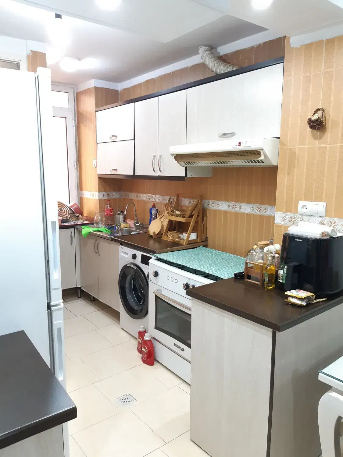 60متر خوش نقشه/آماده تخلیه/فول امکانات/دنج و آرام