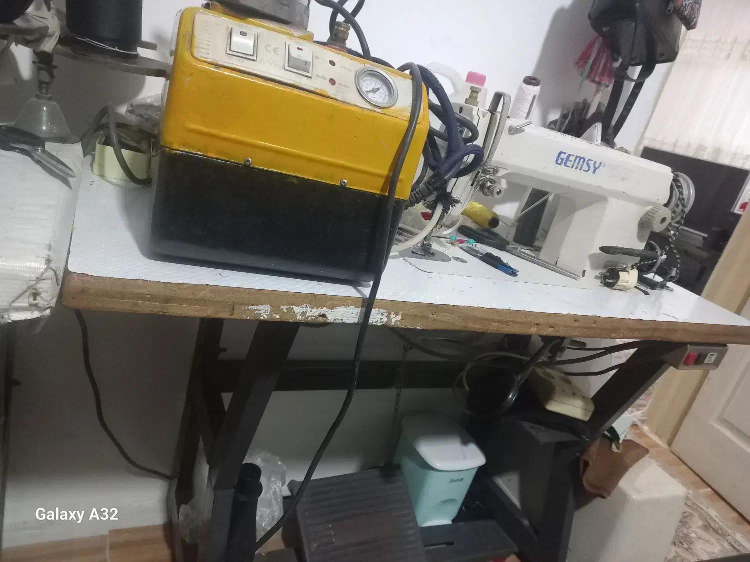 تعدادی چرخ خیاطی|چرخ خیاطی و ریسندگی|ماهدشت, |دیوار