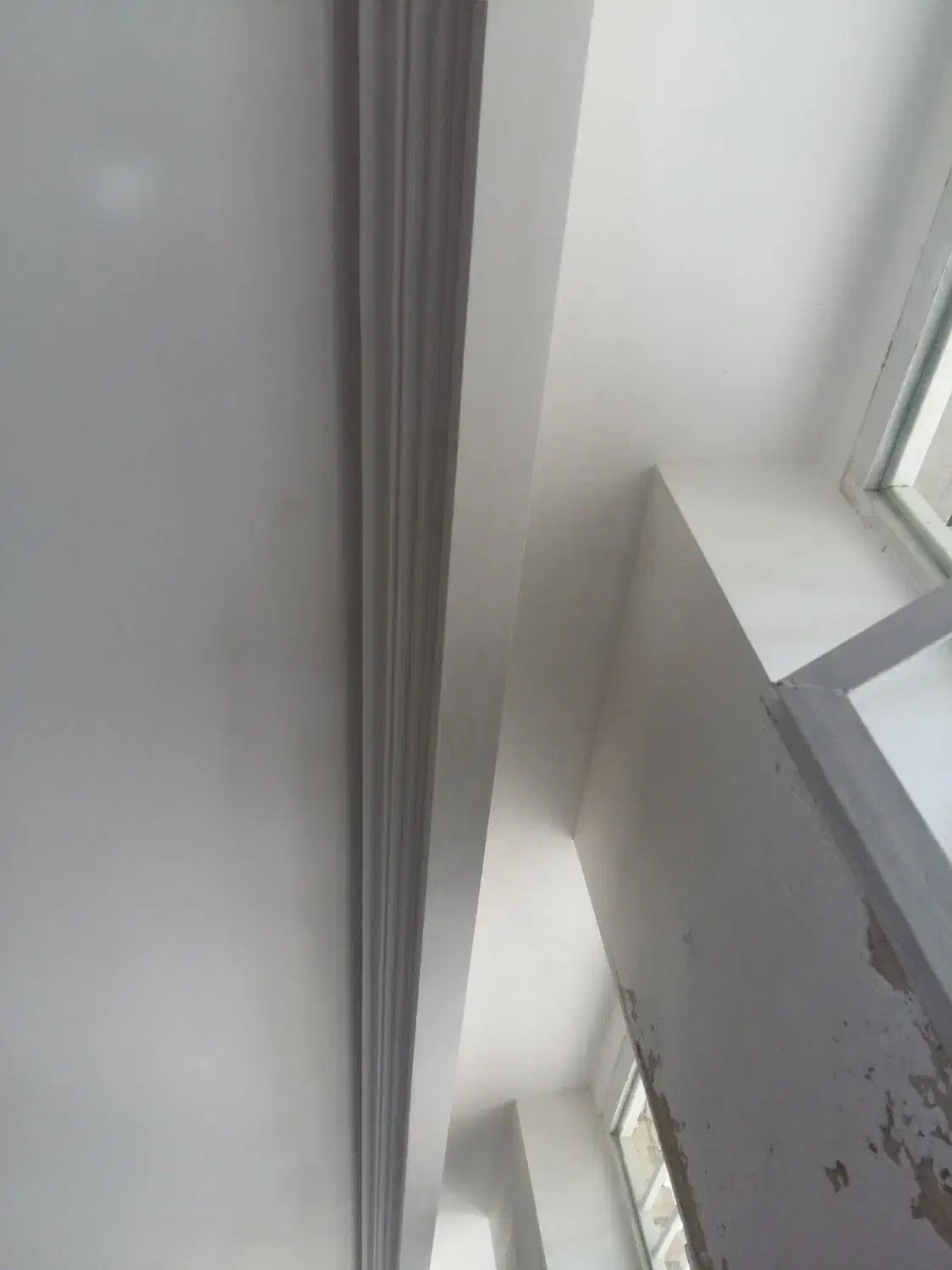 شاگرد سفیدکاری میخام|استخدام معماری، عمران و ساختمانی|ایلام, |دیوار