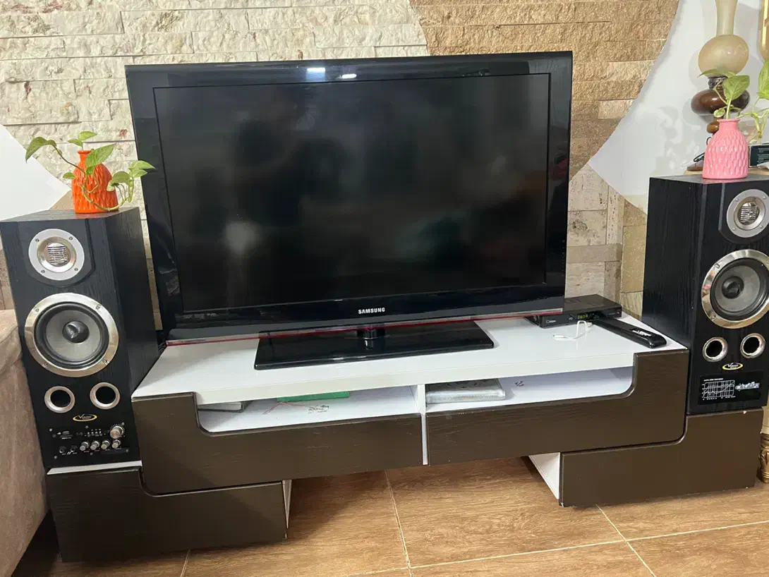 میز تلویزیون با چوب درجه یک فقط۵۰۰ ت|میز تلویزیون|بابل, |دیوار