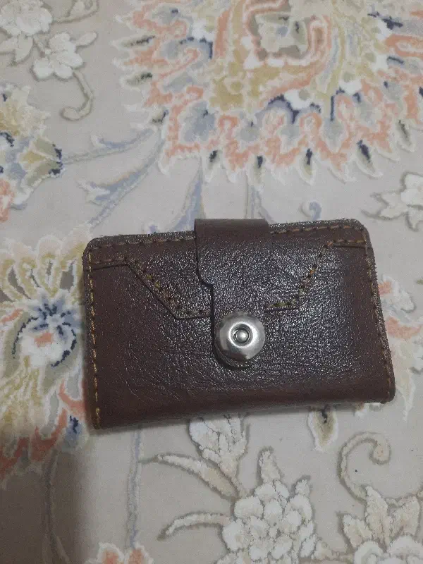 کیف کارتی|اشیا|گلبهار, شهر جدید گلبهار|دیوار