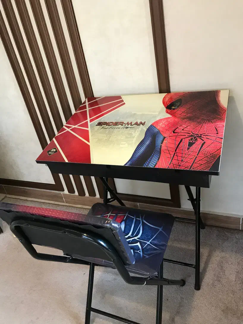 میز و صندلی مارک اپادانا|میز تحریر و کامپیوتر|رشت, معلم|دیوار