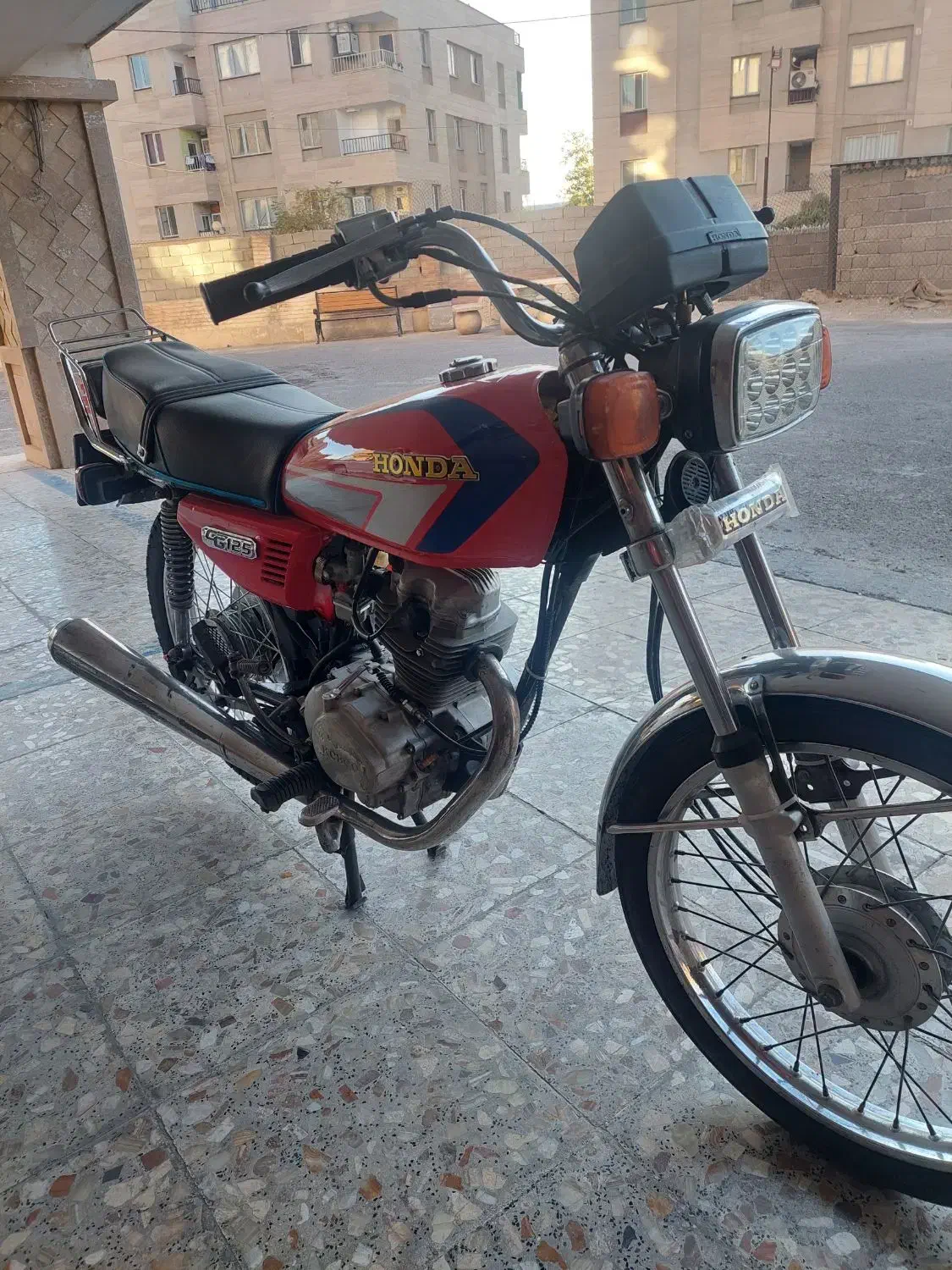 هندا 125 مدل 90|موتورسیکلت|اندیشه, اندیشه فاز ۴|دیوار