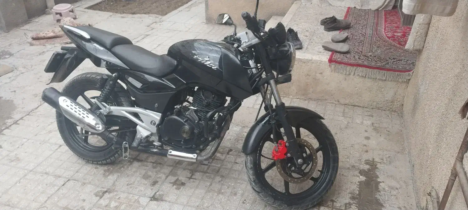 پالس ۱۸۰ یوجی فور مدل ۹۰|موتورسیکلت|بجنورد, |دیوار