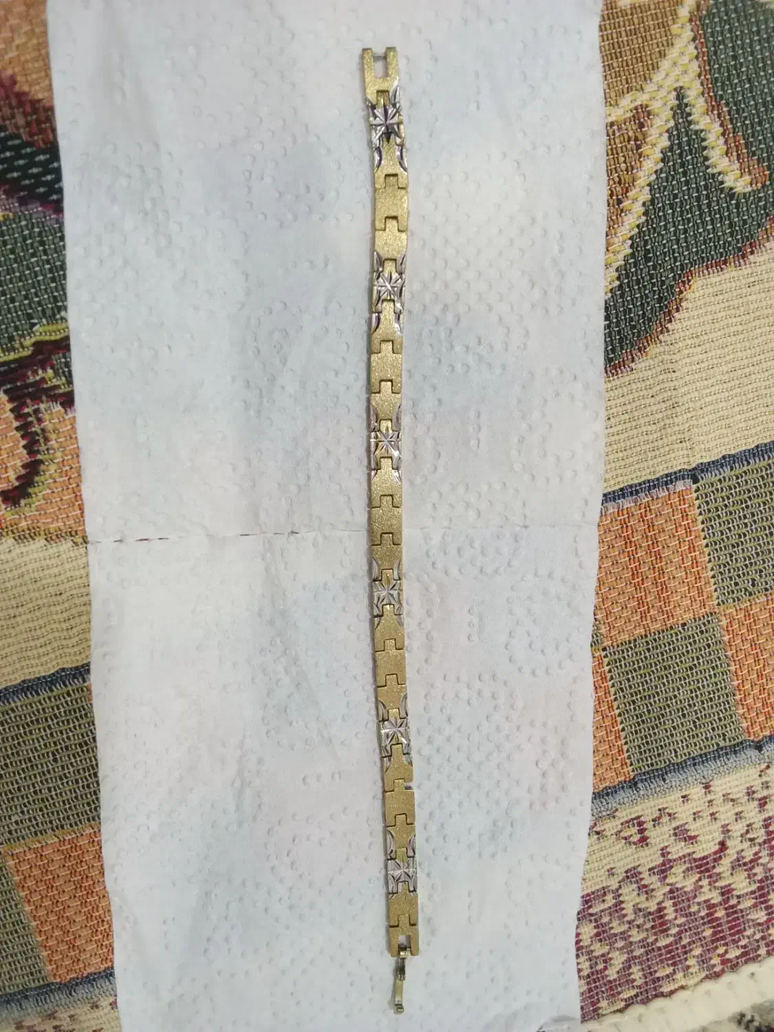 دستبند طلایی رنگ ثابت شیک|بدلیجات|اسحاق آباد, |دیوار