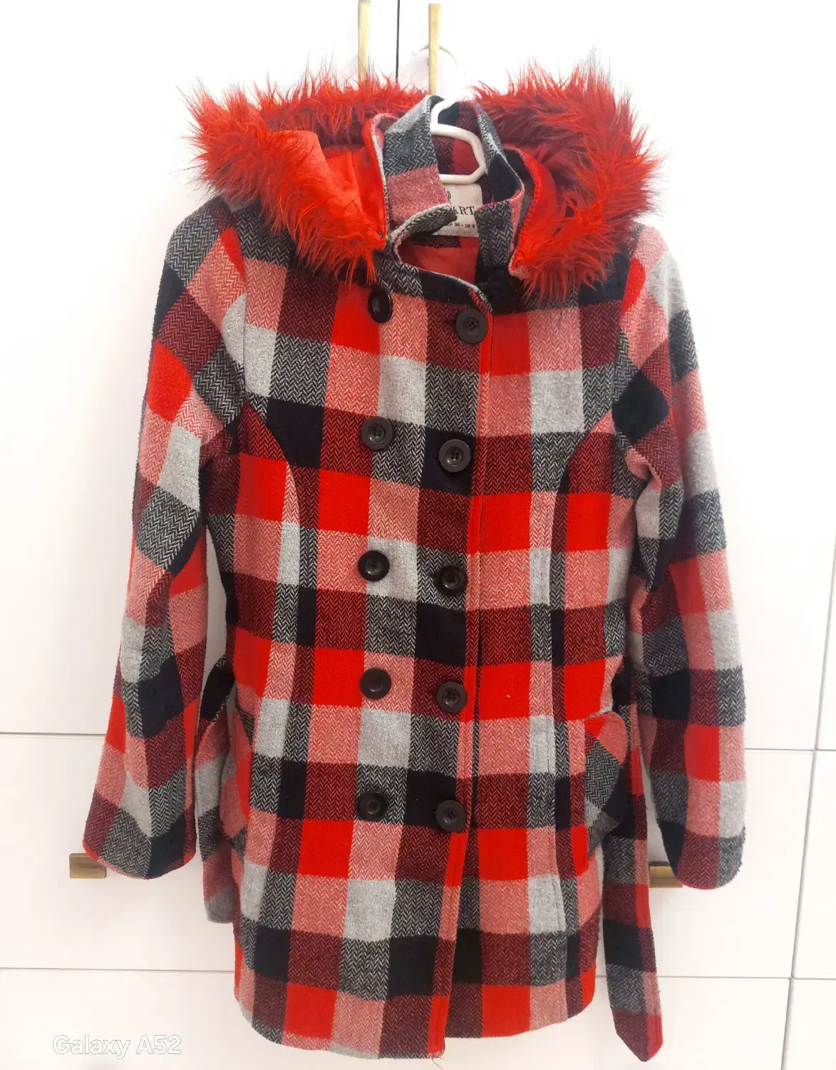 پالتو شطرنجی|لباس|تایباد, |دیوار