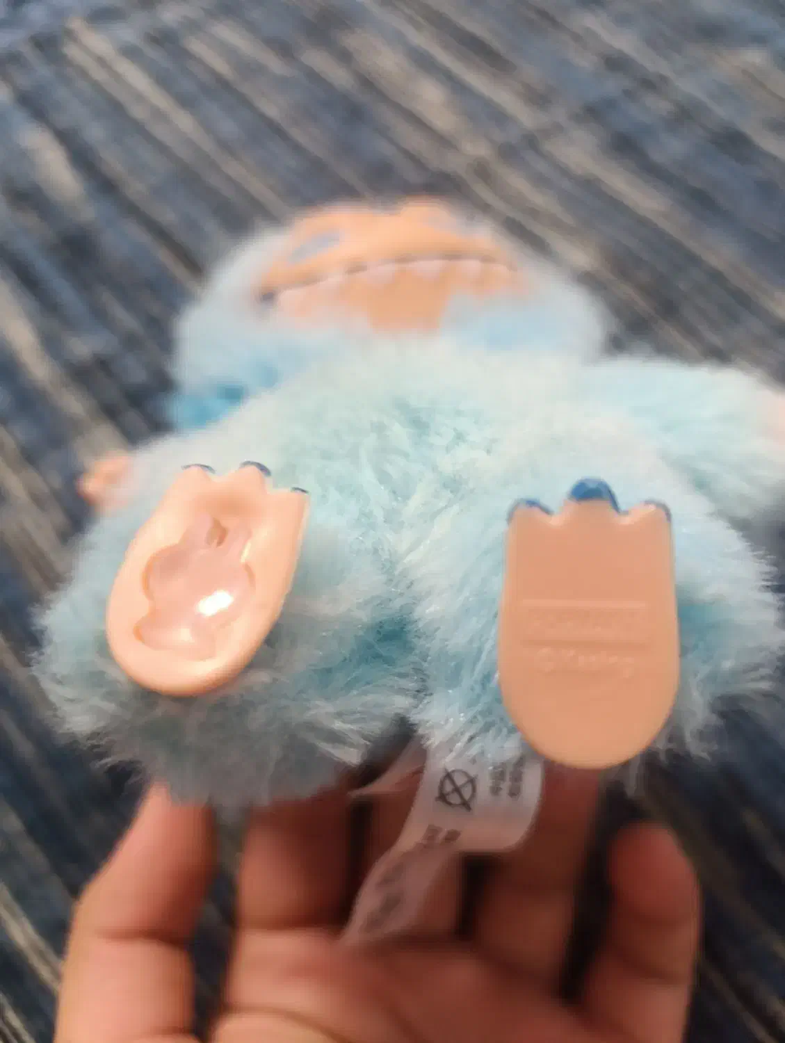 لبوبو اصل آبی|اسباببازی بچه|رودسر, |دیوار