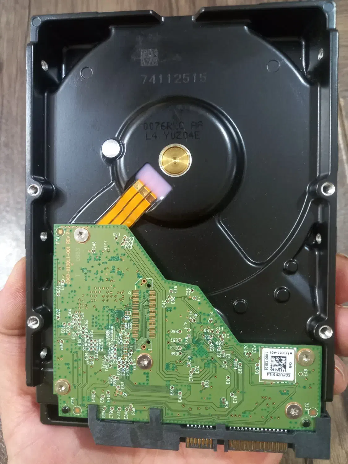 هارد ۴ ترا بدون کارکرد|قطعات و لوازم جانبی رایانه|رشت, شهریاران|دیوار