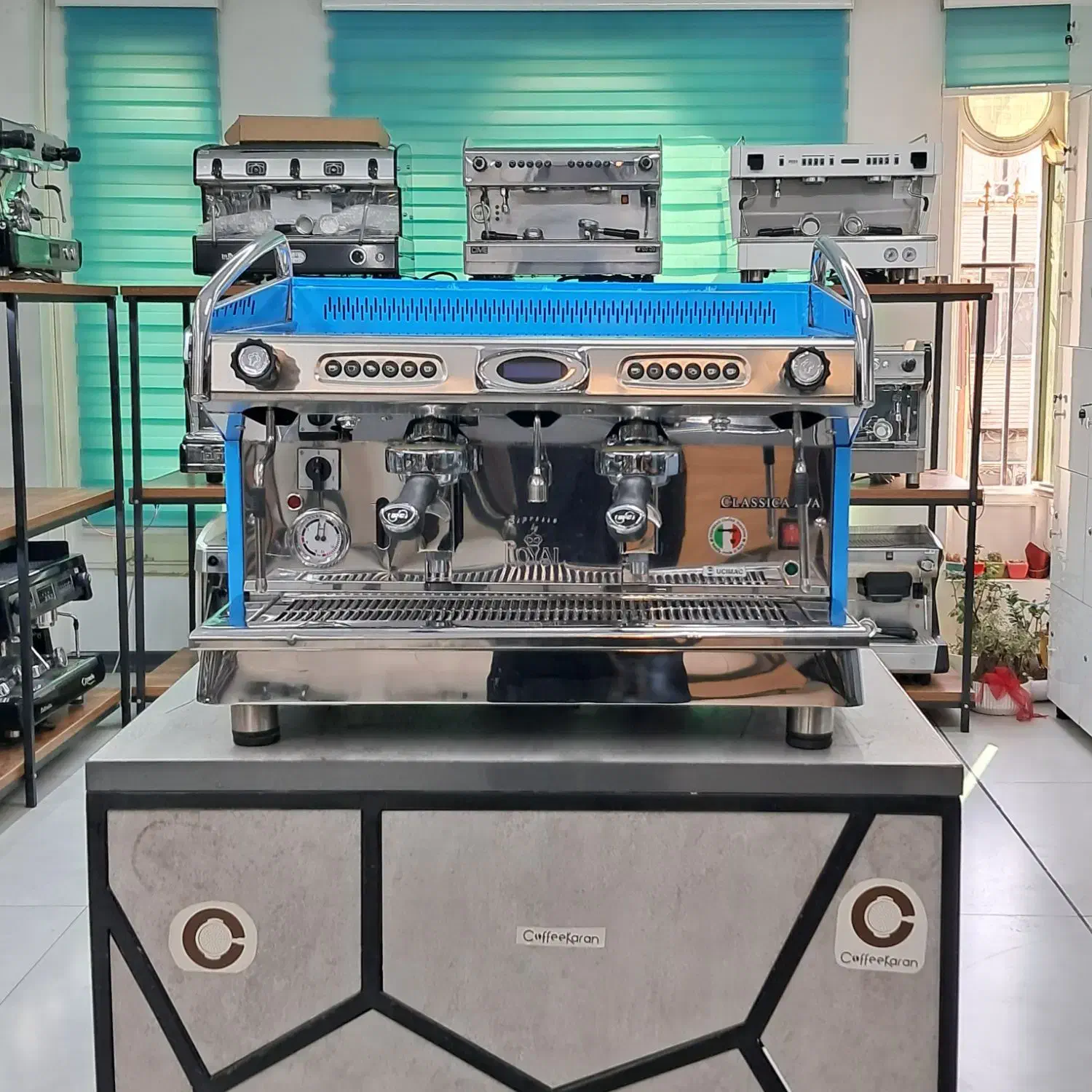 دستگاه اسپرسو رویال کلاسیکا دوگروپ|کافیشاپ و رستوران|تهران, صادقیه|دیوار