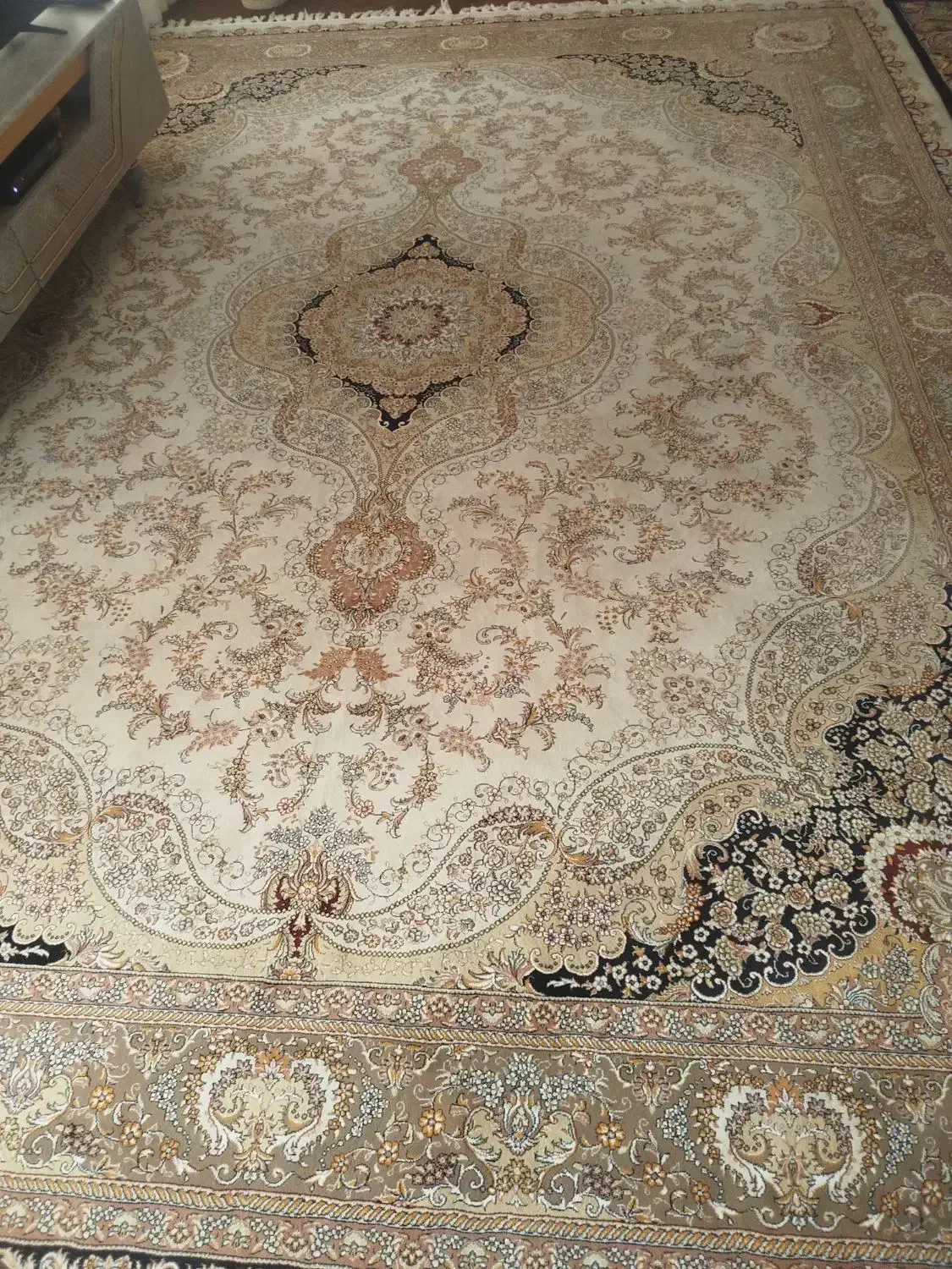 قالی تراکم بالا|فرش|پیر بکران, |دیوار