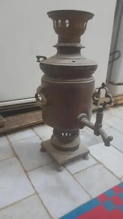 کلکسیون|کلکسیون اشیاء عتیقه|میبد, |دیوار