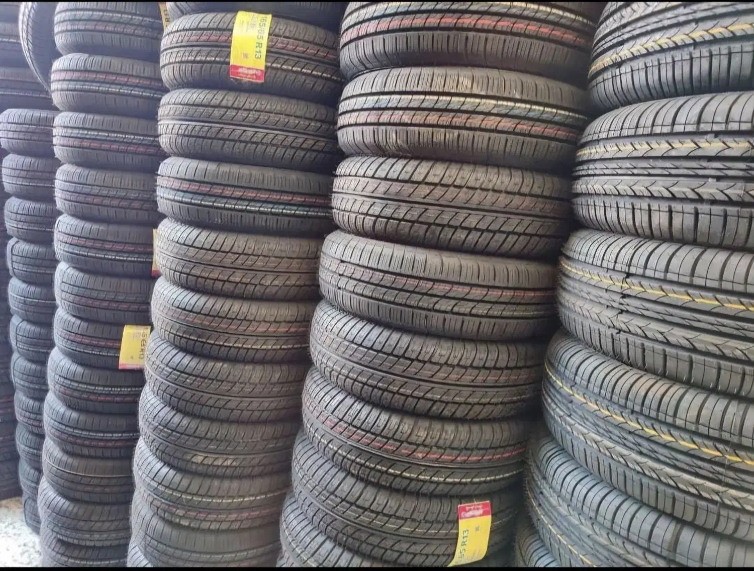 لاستیک تعاونی زیر قیمت بازار .فروشگاه چناری.|قطعات یدکی و لوازم جانبی|مشهد, گلبرگ|دیوار