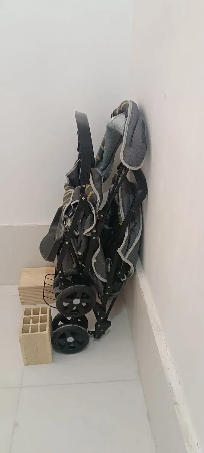 کالسکه دوقلو|کالسکه و لوازم جانبی|ایلام, |دیوار