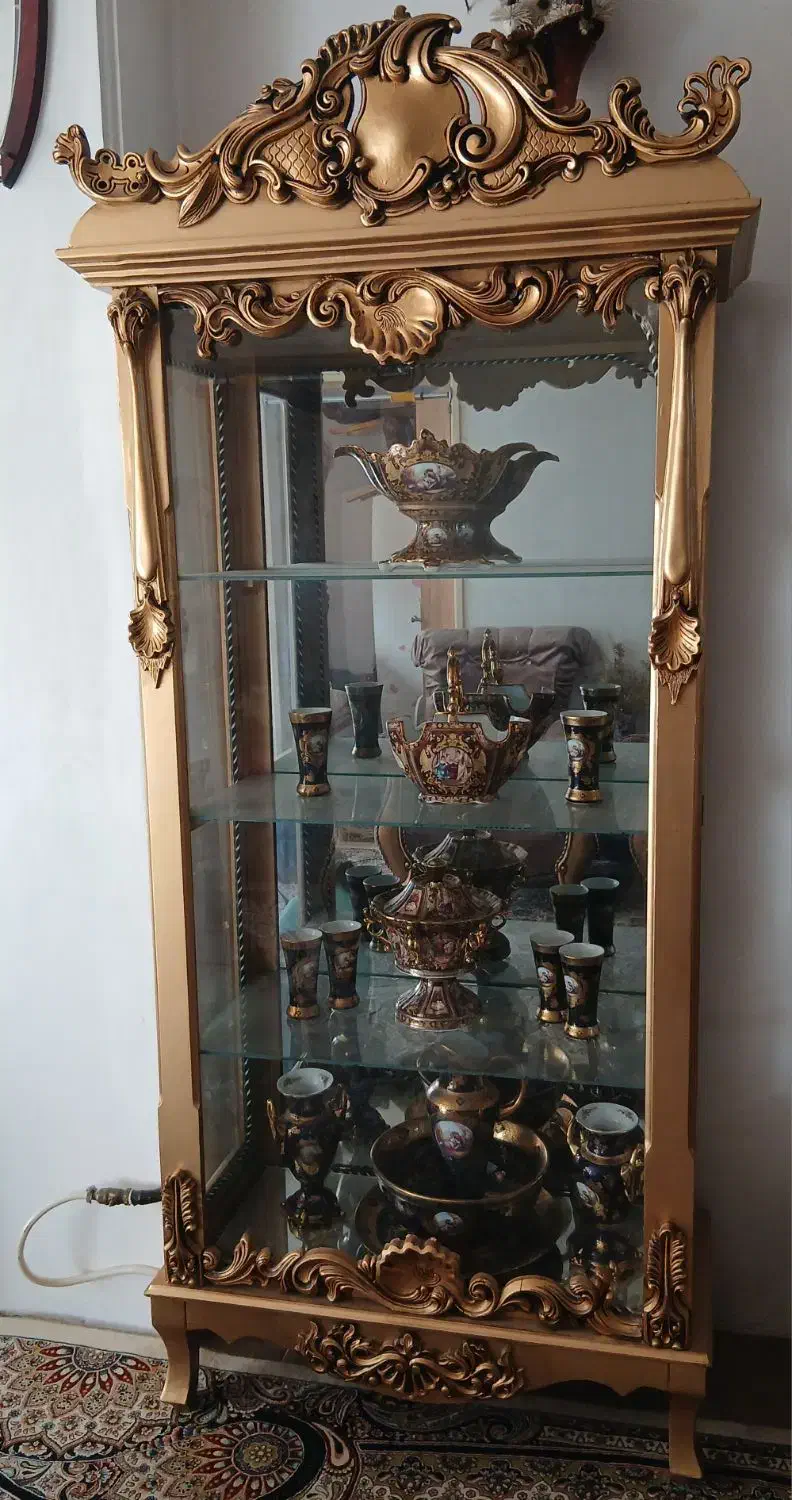 ویترین|بوفه، ویترین، کنسول|برخوار, |دیوار