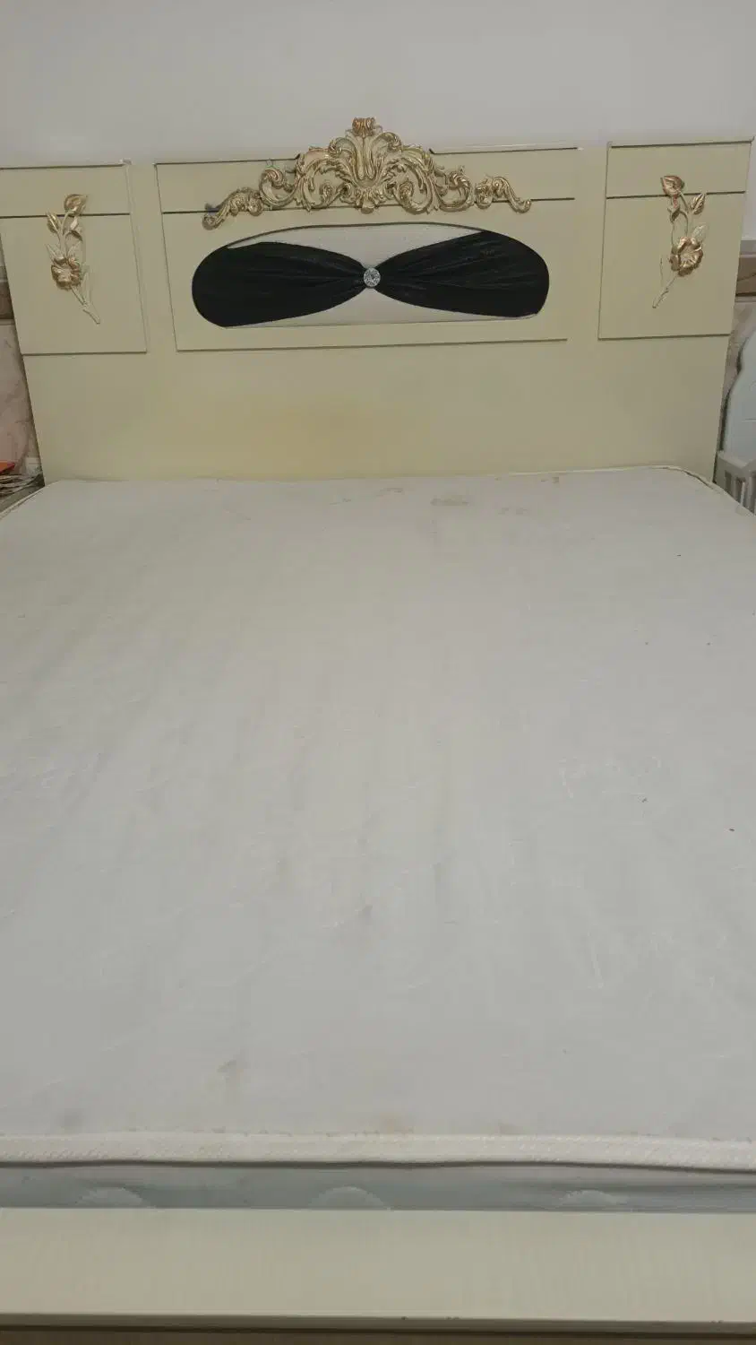 تخت خواب دو نفره|تخت و سرویس خواب|مرند, |دیوار