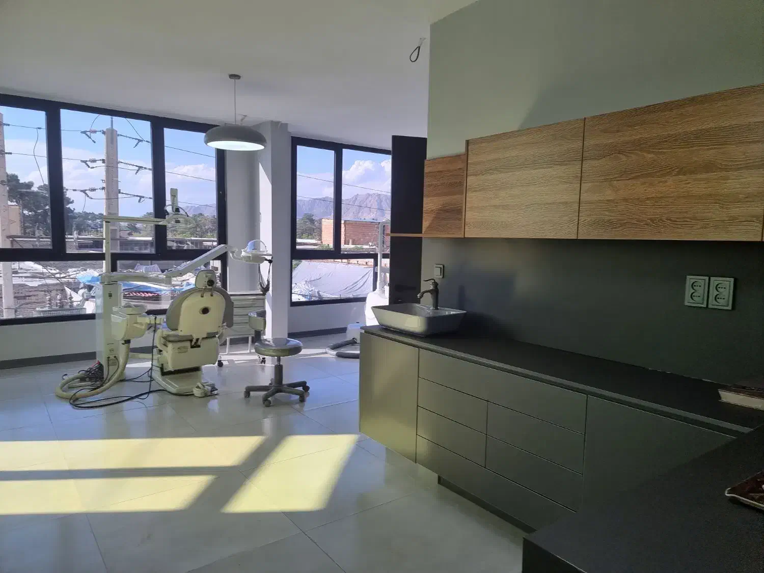 استخدام منشی و دستیار|استخدام درمانی، زیبایی، بهداشتی|ری, فیروزآباد|دیوار