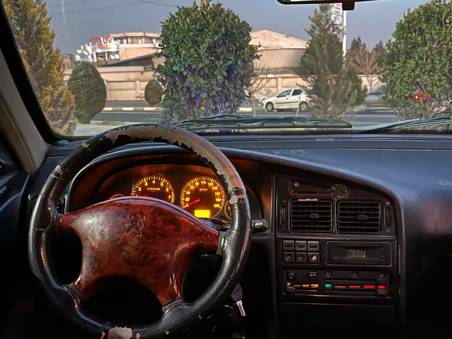 پژو ۴۰۵|خودرو سواری و وانت|اندیشه, اندیشه فاز ۴|دیوار