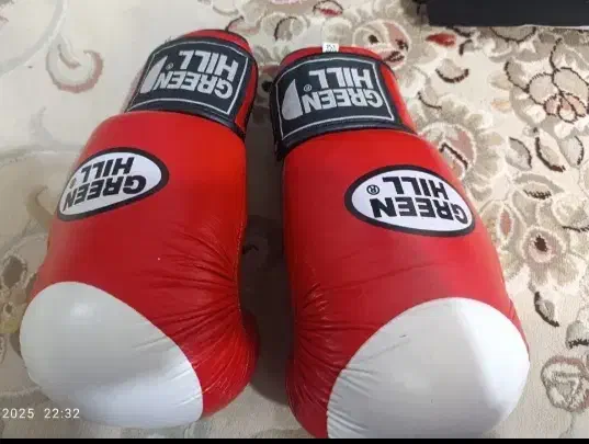 دستکش بوکس درحدنوتمیزواک|تجهیزات ورزشی|کاشان, لتحر|دیوار