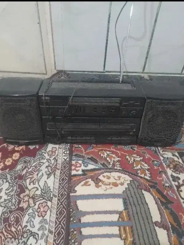 ضبت|صوتی و تصویری|بروجن, |دیوار