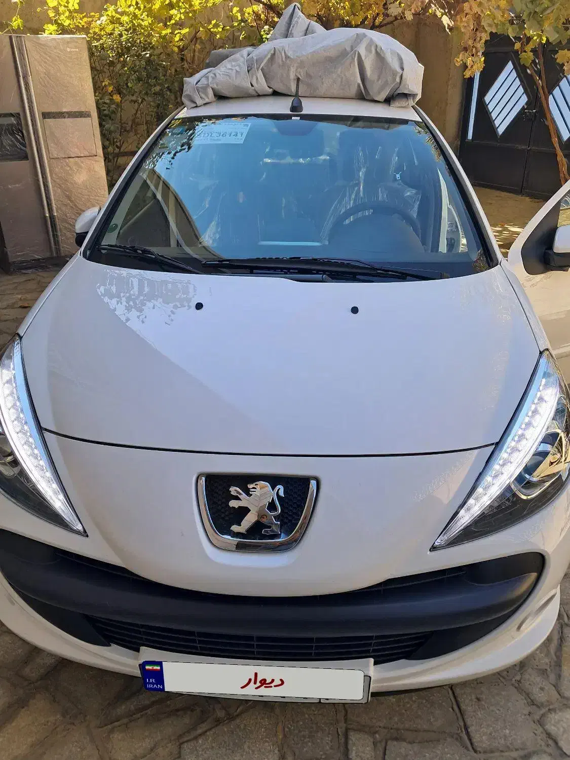 خودرو  پژو ۲۰۷فروشی|خودرو سواری و وانت|همدان, |دیوار