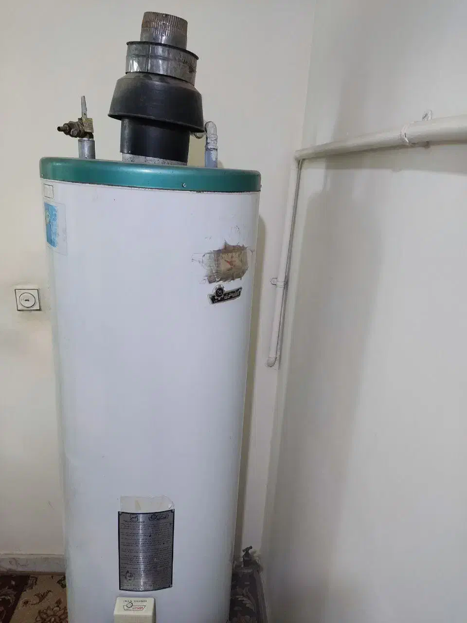 آبگرمکن مخزنی کارکرده ایران شرق|آبگرمکن، پکیج، شوفاژ|قوچان, |دیوار