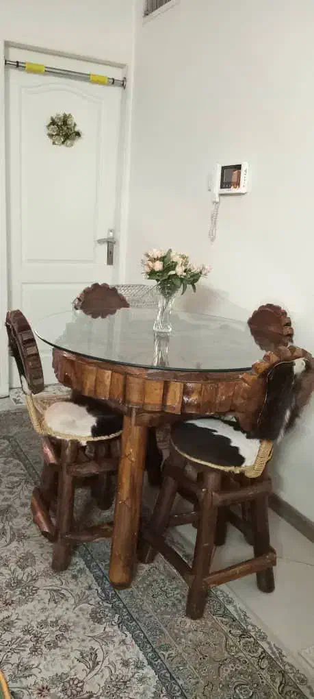 میز غذاخوری چوب گردو|میز و صندلی غذاخوری|تهران, پرستار|دیوار