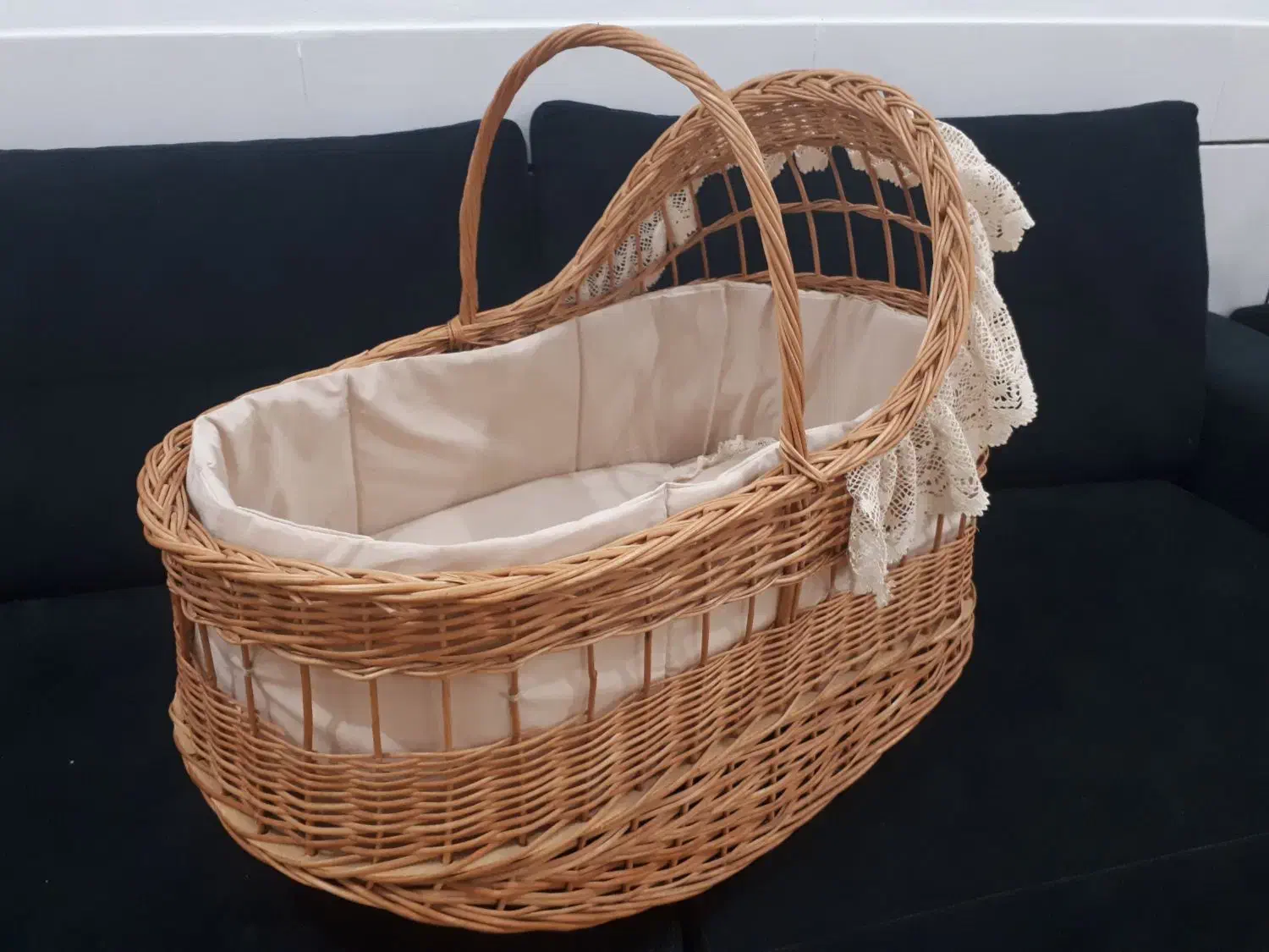 کریر حصیری|تخت و صندلی بچه|دزفول, |دیوار