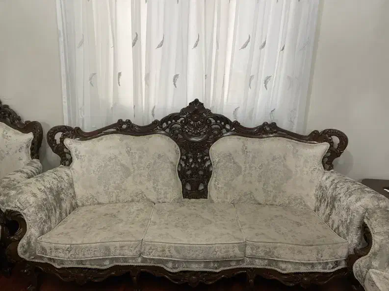 میل و میزناهارخوری آنتیک|مبلمان خانگی و میز عسلی|تهران, اوین|دیوار