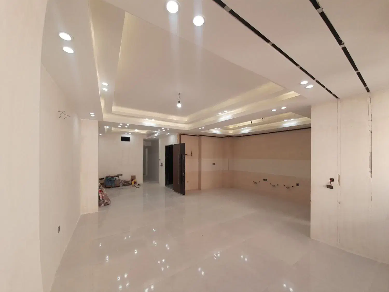 110 متری خیابان نادری|فروش آپارتمان|قزوین, |دیوار