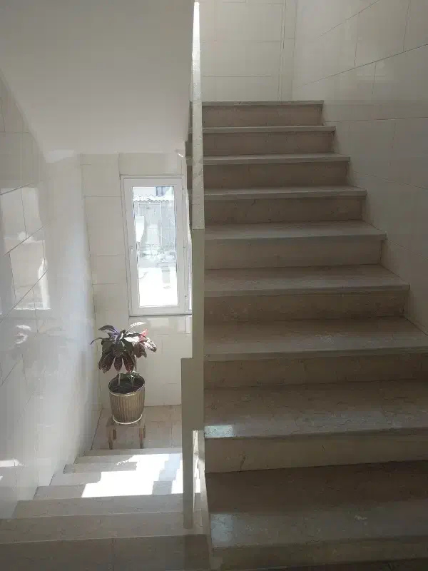 نظافت منزل و راه پله و محل کار انجام می شود|خدمات نظافت|ری, دولتآباد|دیوار