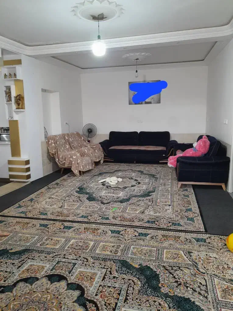 منزل مسکونی بسیار تمیز حیاط دار|فروش خانه و ویلا|زرقان, |دیوار