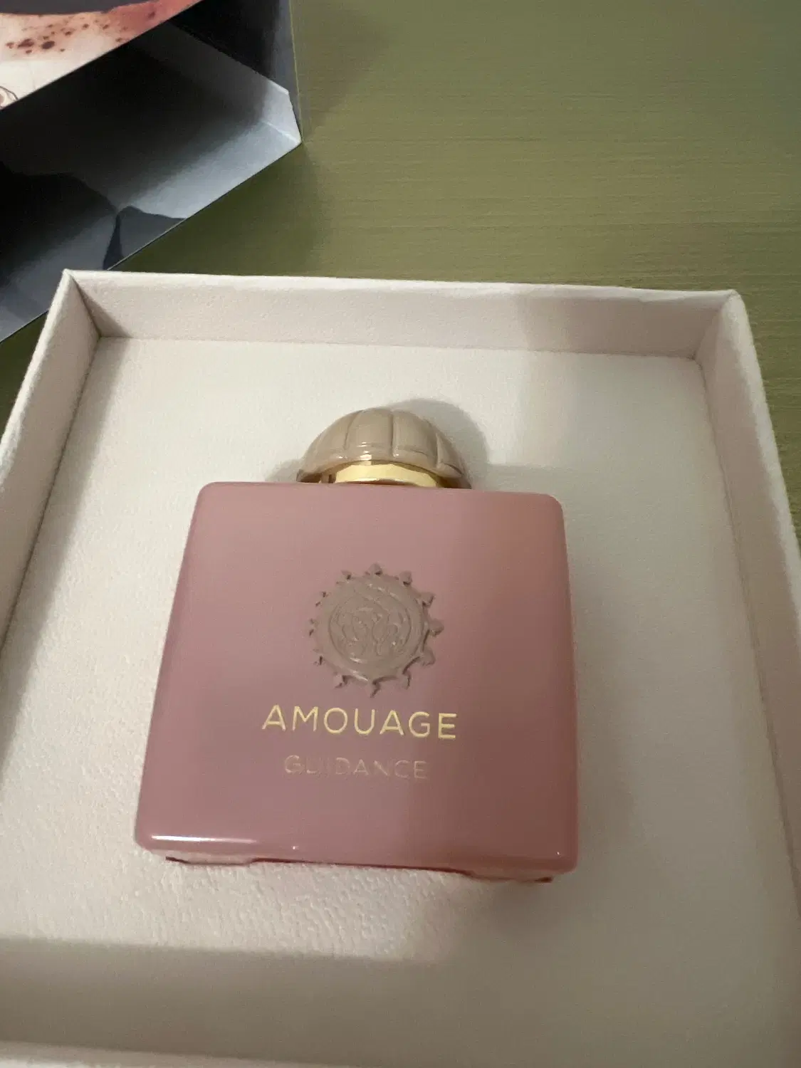 عطر مستر آمواج گایدنس|آرایشی، بهداشتی، درمانی|تهران, جنتآباد جنوبی|دیوار