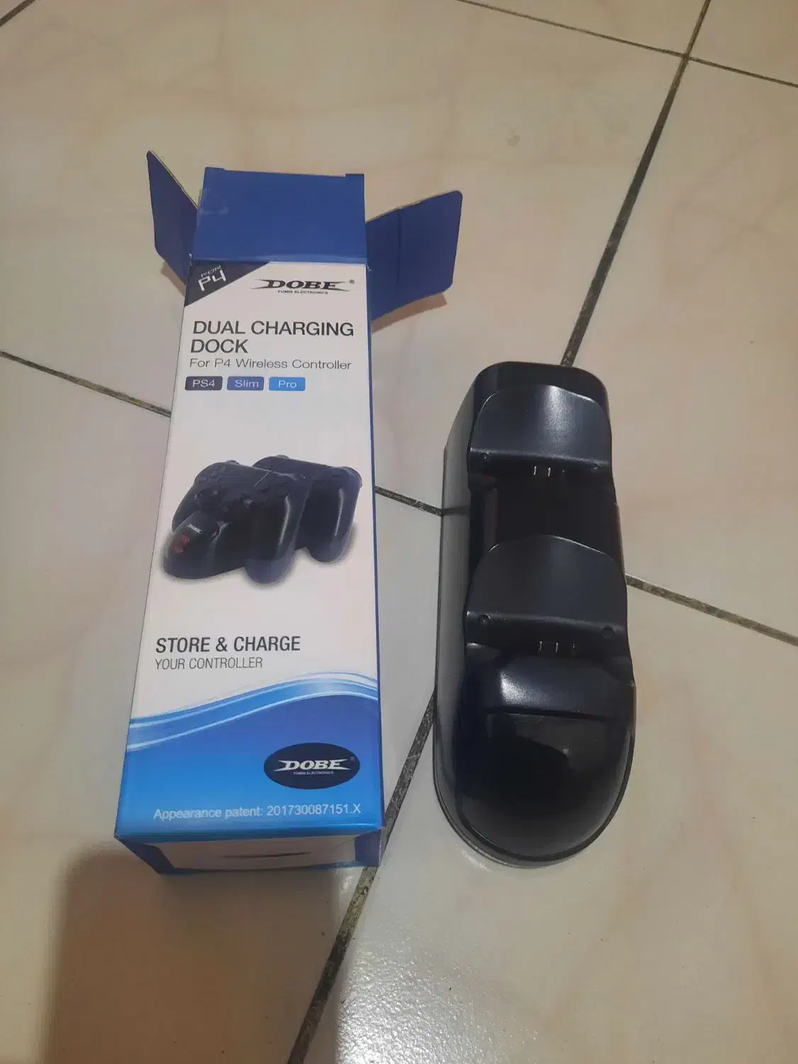 کیف و پایه شارژ ps4|کنسول، بازی ویدئویی و آنلاین|ری, حمزهآباد|دیوار