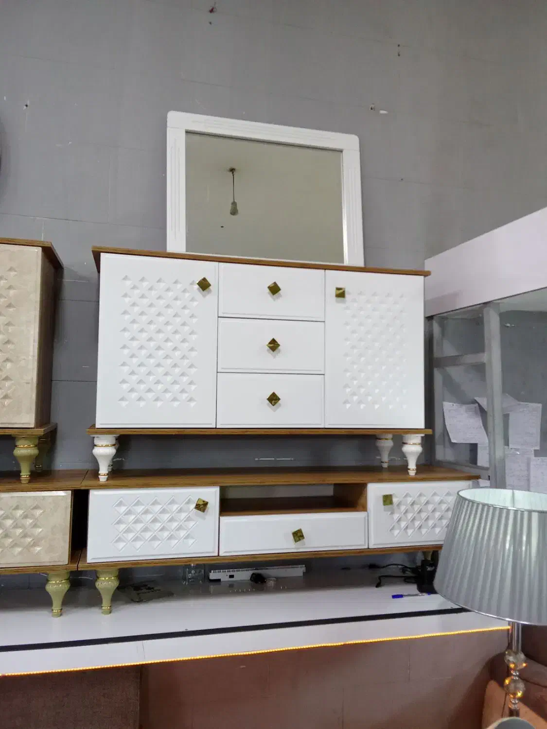 ست میز تی وی/کنسول و آینه/جاکفشی|میز تلویزیون|مشکیندشت, |دیوار