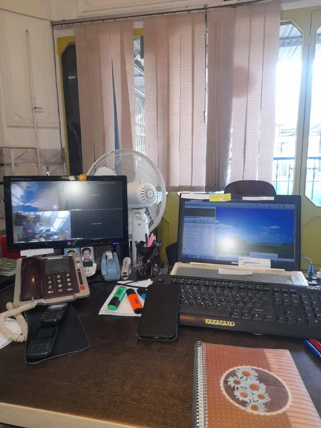 استخدام منشی مجرد جهت جوابگویی تلفن|استخدام اداری و مدیریت|تهران, شادآباد|دیوار