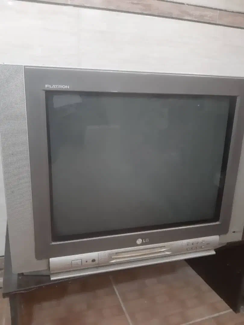 تلویزیون ۲۱ ال جی|تلویزیون و پروژکتور|اهواز, کوی مهدیس|دیوار