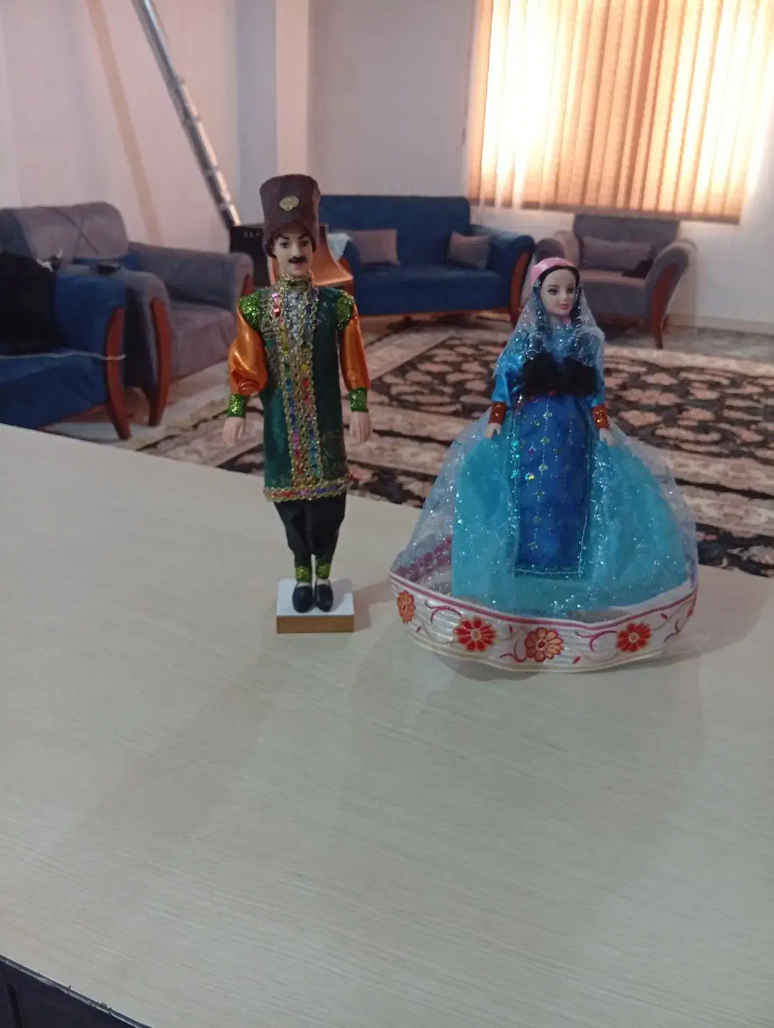 عروسک محلی|اسباببازی|شاهینشهر, شهرک گلدیس|دیوار