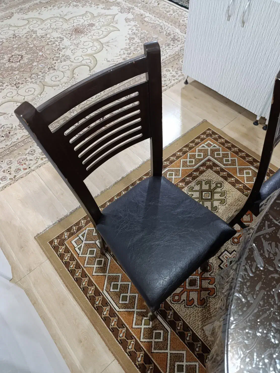 میز ناهار خوری سالم|میز و صندلی غذاخوری|الیگودرز, |دیوار