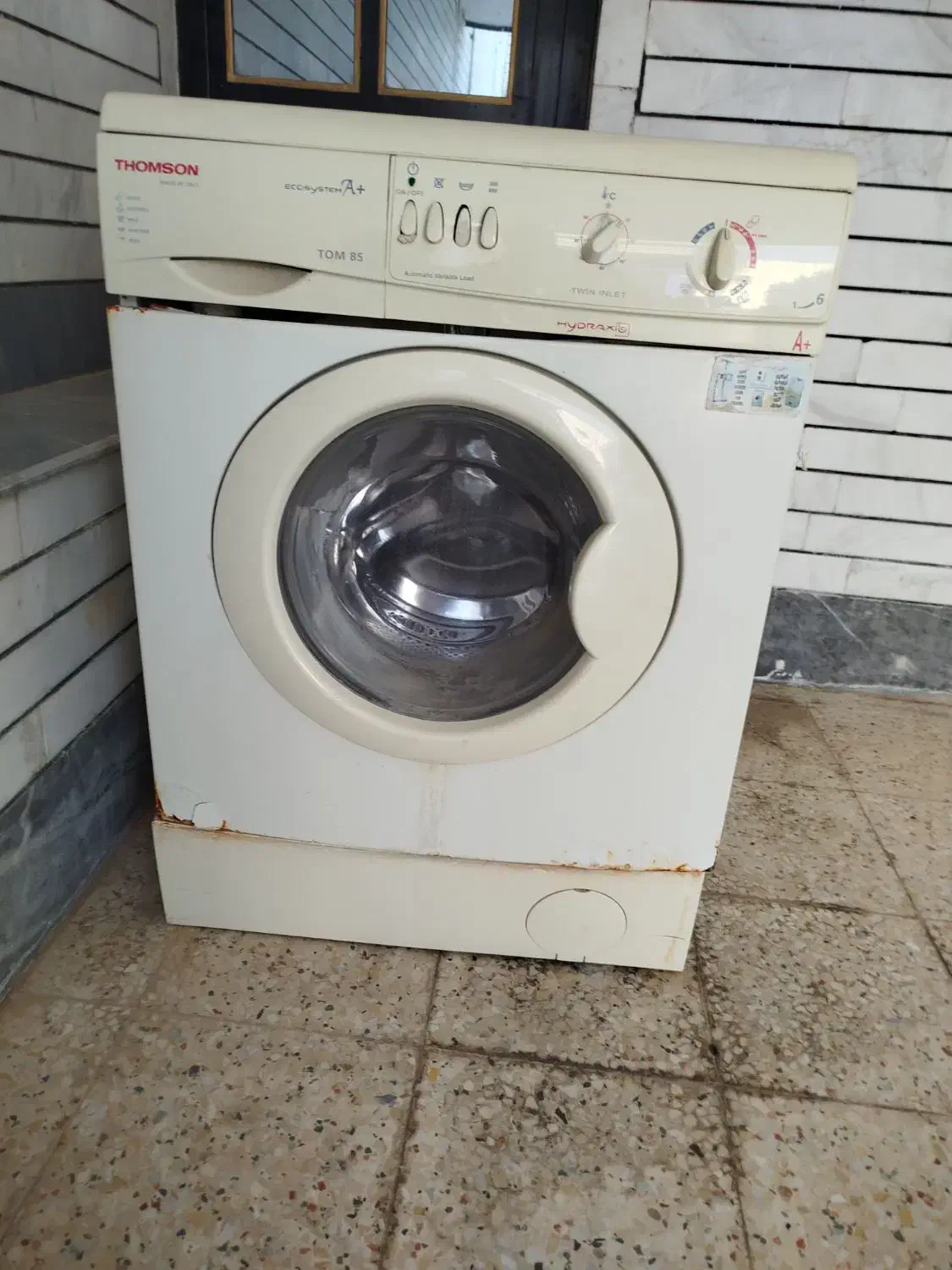 لباسشویی ۶ کیلویی مارک تامسون  ایتالیایی اصل|ماشین لباسشویی و خشک‌کن لباس|بهبهان, |دیوار