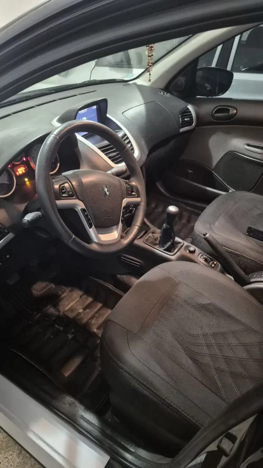 ۲۰۷ پانوراما ۴۰۱ فول|خودرو سواری و وانت|سنندج, |دیوار