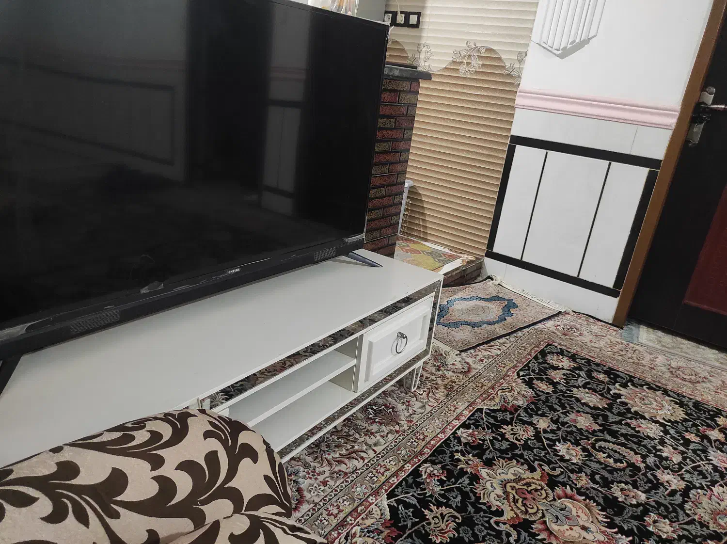 فروش یک تلویزیون ۵۰اینچ مارک اونستار.|تلویزیون و پروژکتور|زابل, |دیوار