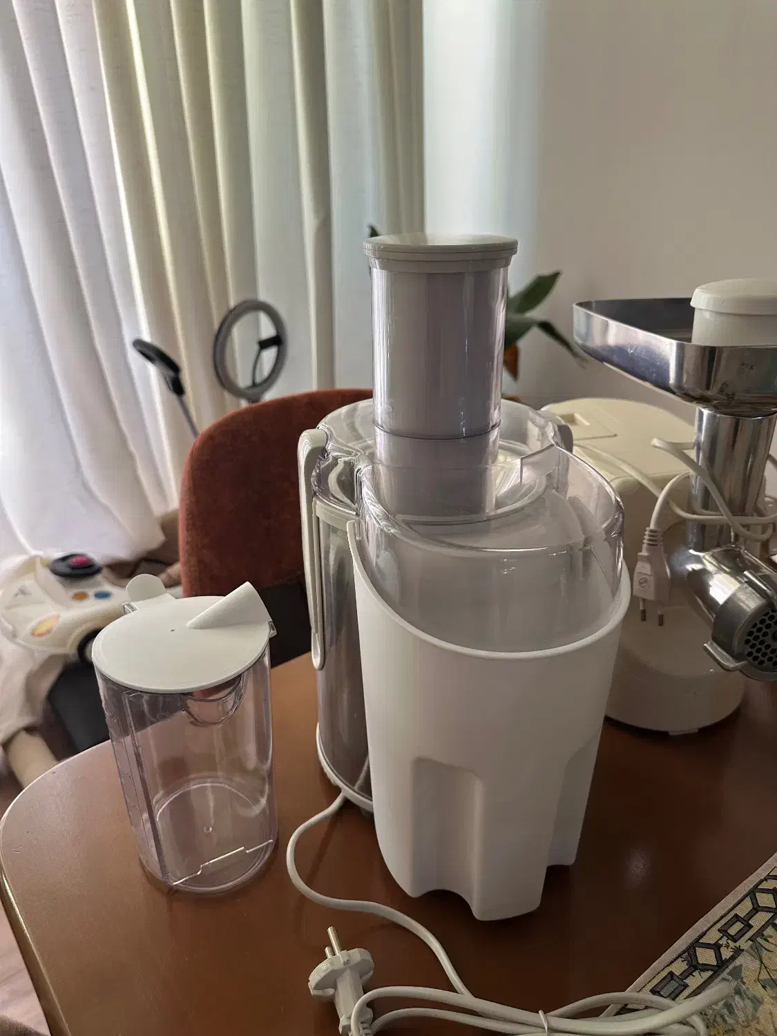 آبمیوه گیری و چرخ گوشت مارک بلک اند دکر امریکایی|آبمیوهگیر و آبمرکباتگیر|سمنان, |دیوار