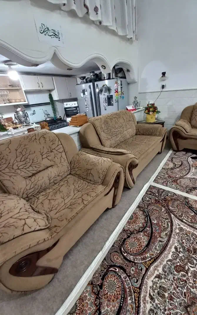 خانه اجاره ای درخیابان سعدی ۱۵خرداد|اجارهٔ خانه و ویلا|قم, سراجه (۱۵ خرداد)|دیوار