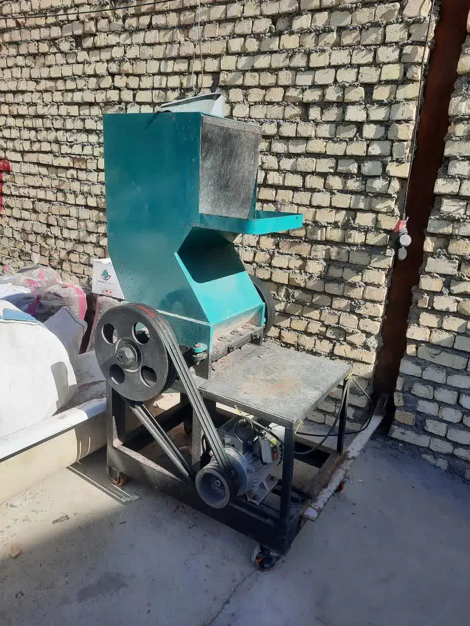 آسیاب|ماشین‌آلات صنعتی|اصفهان, قهجاورستان|دیوار