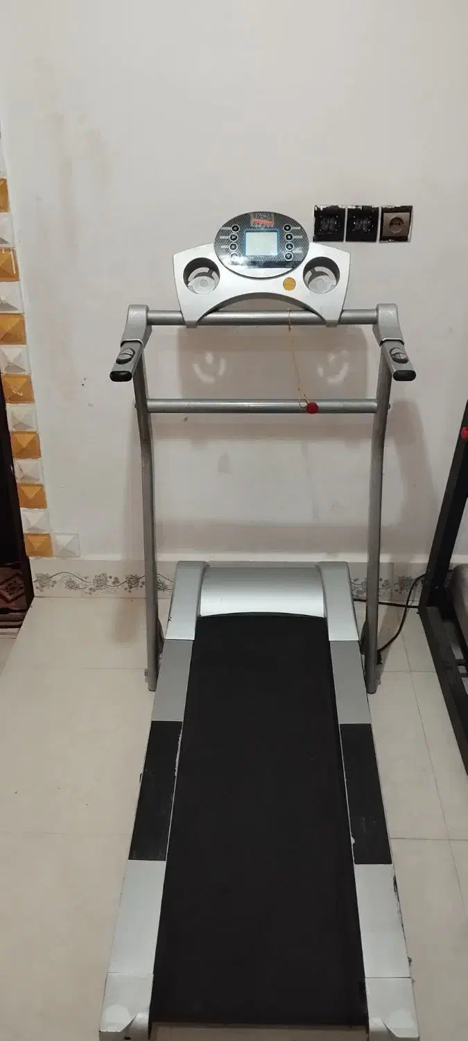 تردمیل خانگی Life power مناسب لاغری|تجهیزات ورزشی|میناب, |دیوار