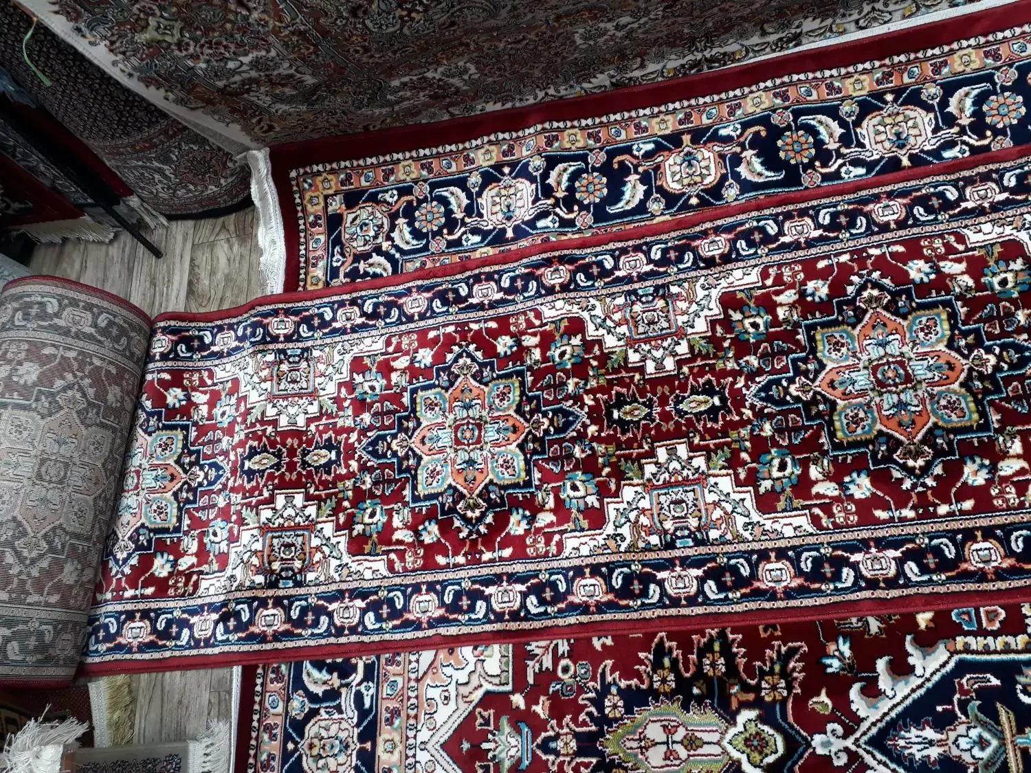 فرش هریس کناره عرض ۶۰سانت مناسب پله وراهرو|فرش|تبریز, |دیوار