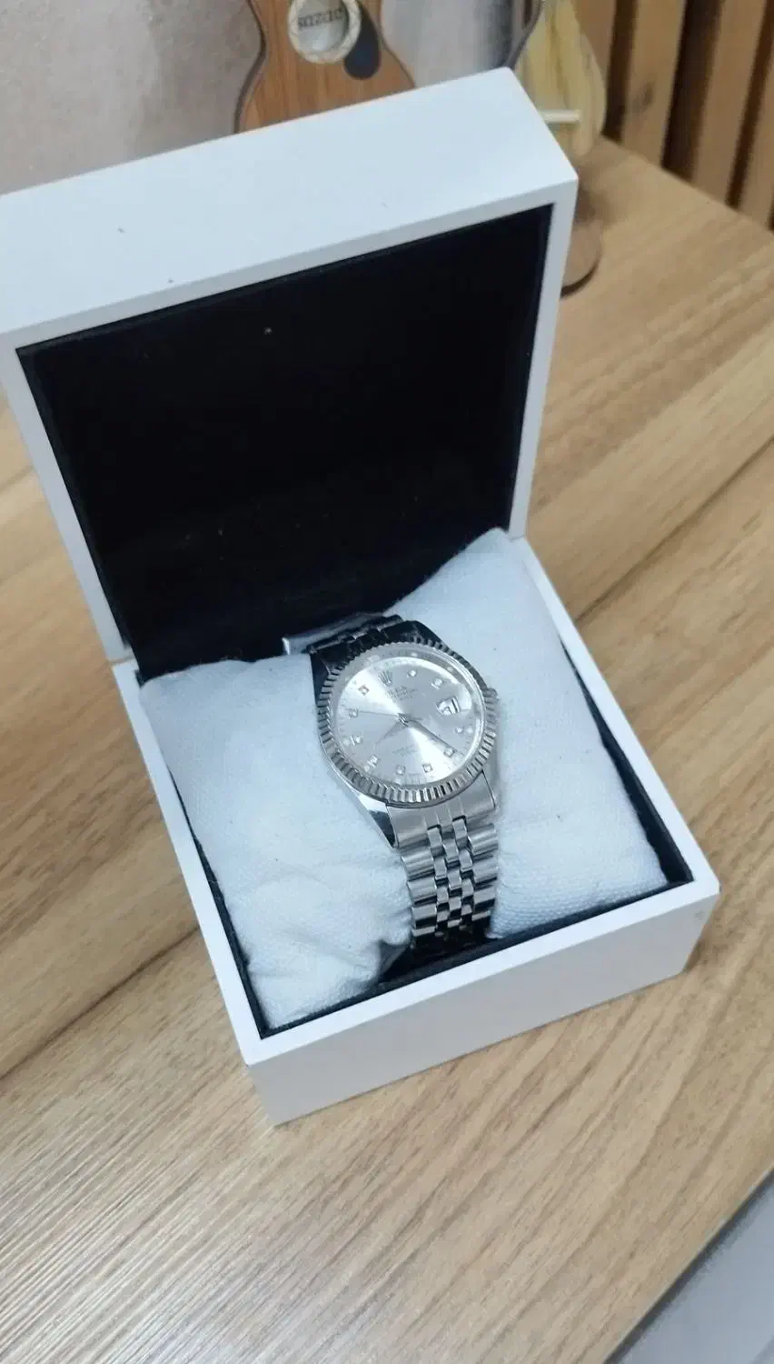 دو عدد ساعت مچی نو|ساعت|اسلامشهر, زرافشان|دیوار